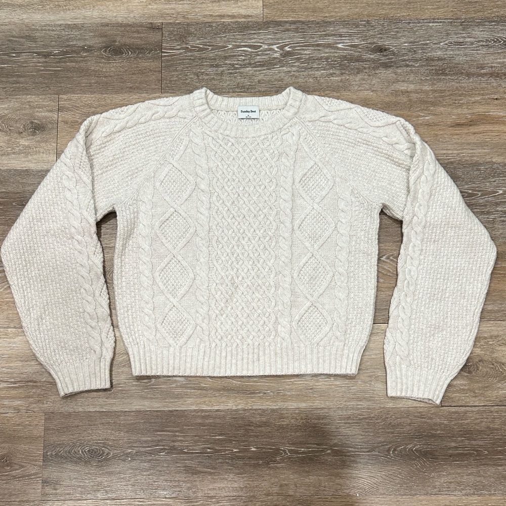 Like New! Aritzia Sunday Best Textured Knit Sweater in Cream